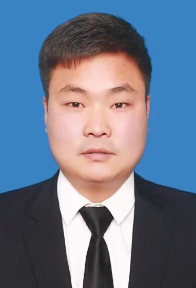 汪辉律师证件照